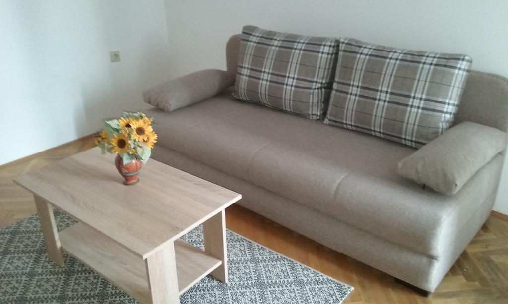 סלצה Apartman S מראה חיצוני תמונה